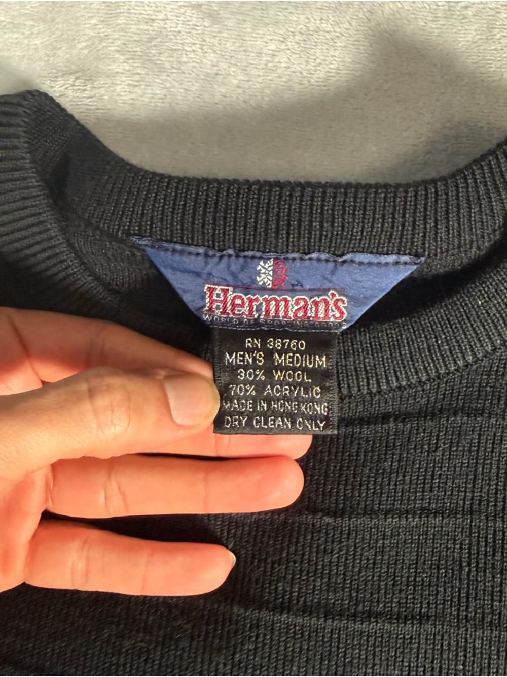 Vintage Hermans Sweater Mens M (Fits S) Slim Fit Wool Acrylic Black - Picture 2 of 7